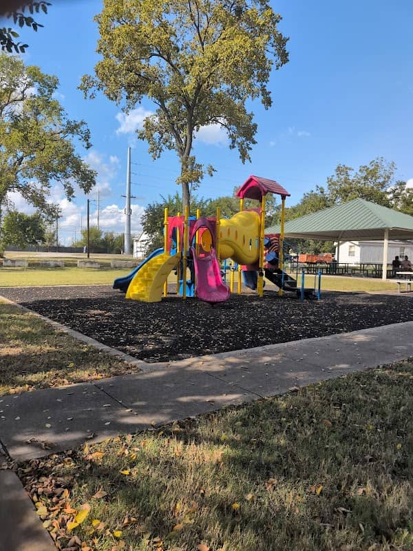 Castle Heights Park - Image 1