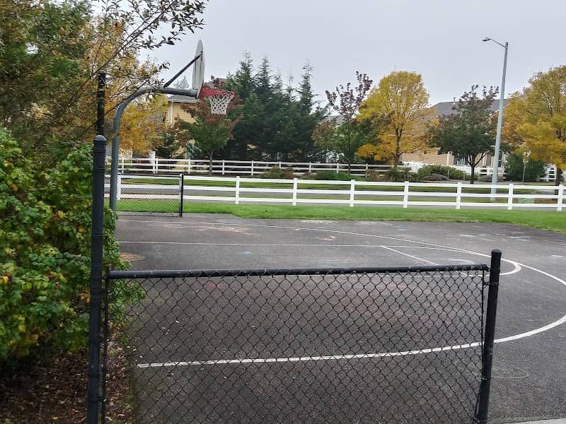 Hillcrest City Park - Image 1