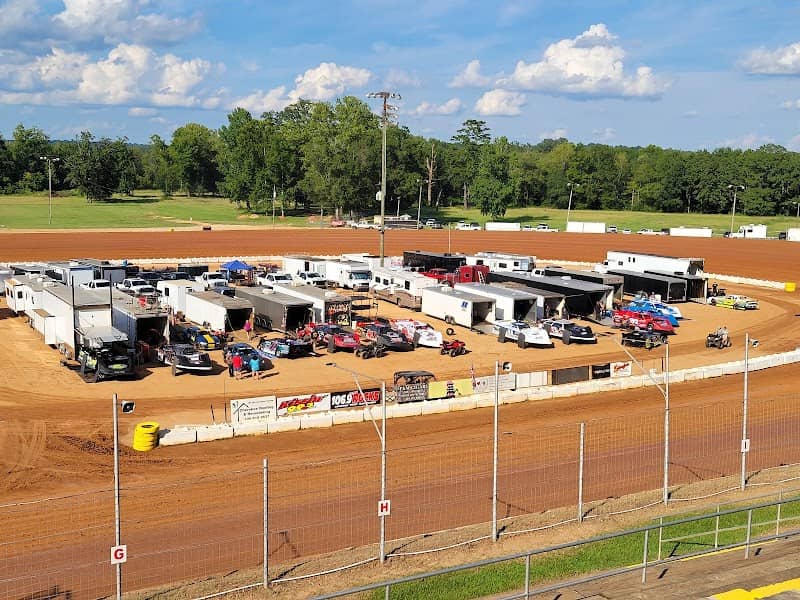 East Alabama Motor Speedway - Image 2