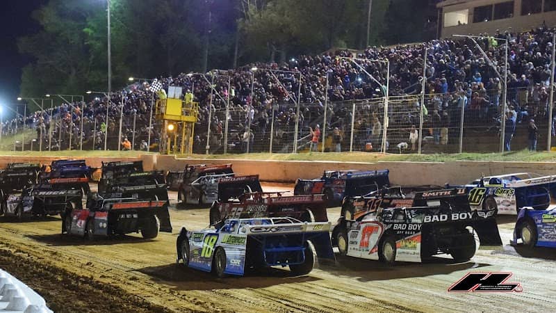 East Alabama Motor Speedway - Image 1