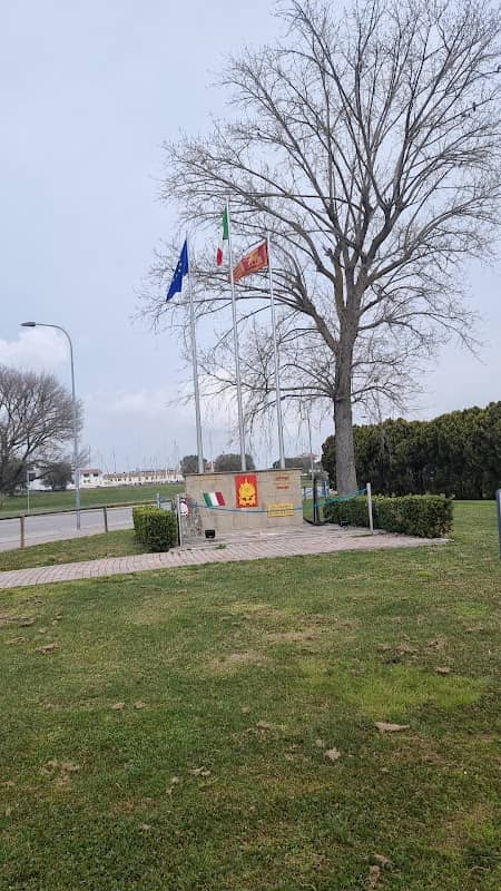 Monumento ai Lagunari - Image 2