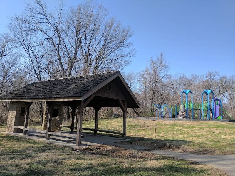 Women's Bridge Park - Image 2