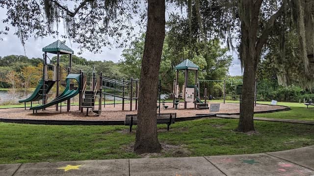 Homer Hough Park at Sybelia Point - Image 2