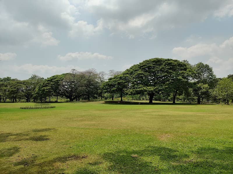 Wachirabenchathat Park (State Railway Park) - Image 2