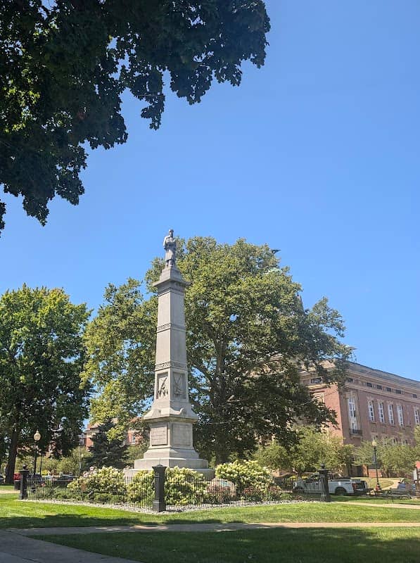 Painesville Square - Image 2