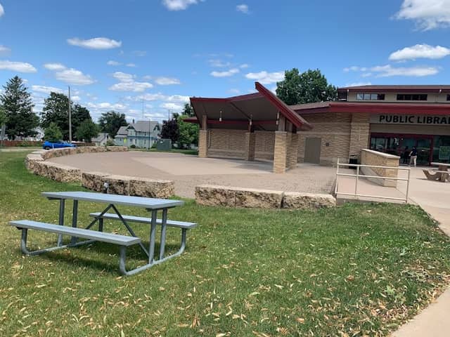 Performance Plaza - Image 1