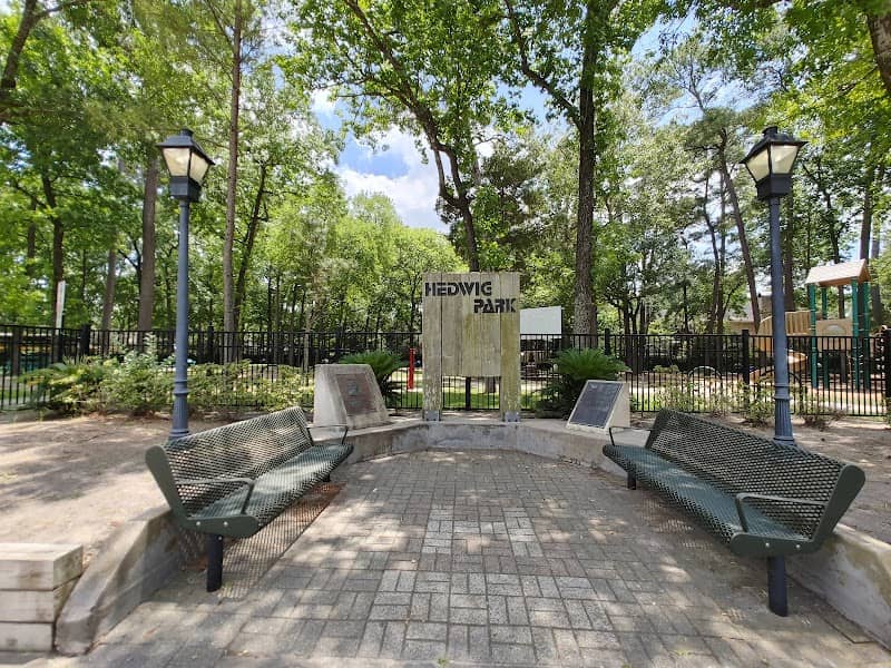 Hedwig Park - Image 1