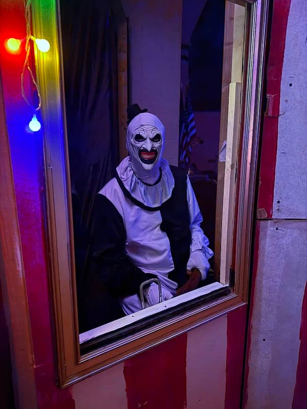 Walk of Terror Haunted House - Image 1