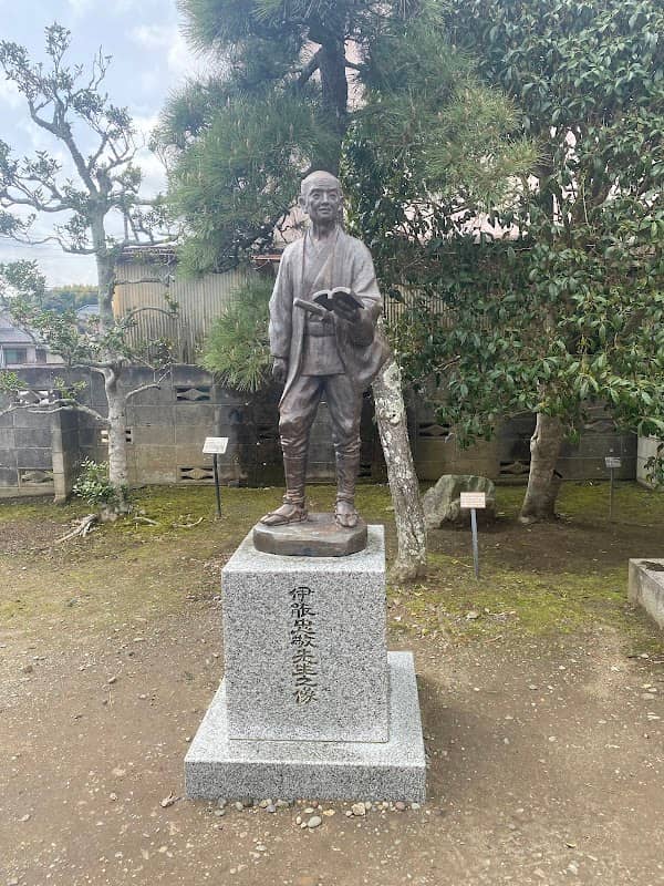 Inoh Tadataka Statue - Image 1