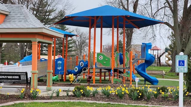 Robinson City Park - Image 1