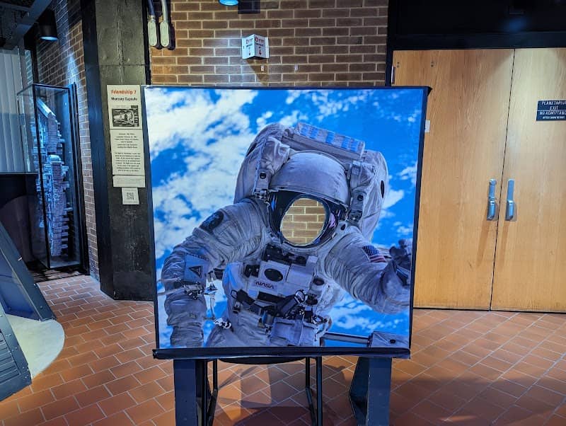 Planetarium At Raritan Valley - Image 1
