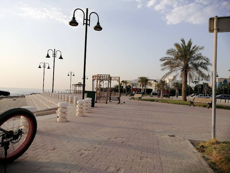 واجهه بحرية بو الحصاني - Image 1