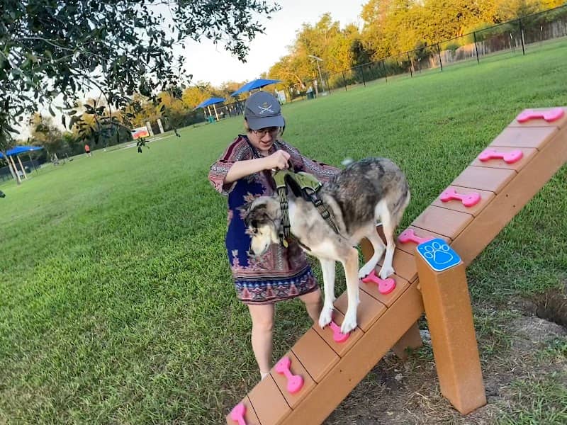 Friendswood Dogsafe Park - Image 2