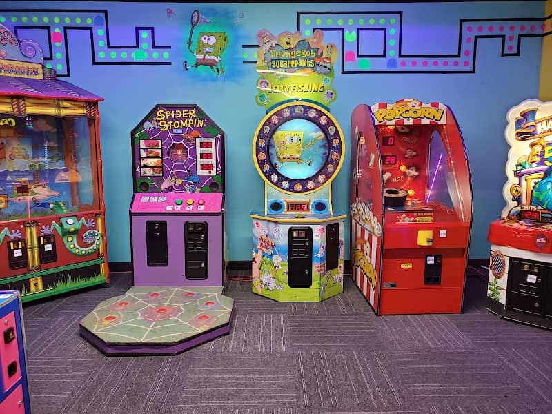 Willis Family Fun Center - Image 1