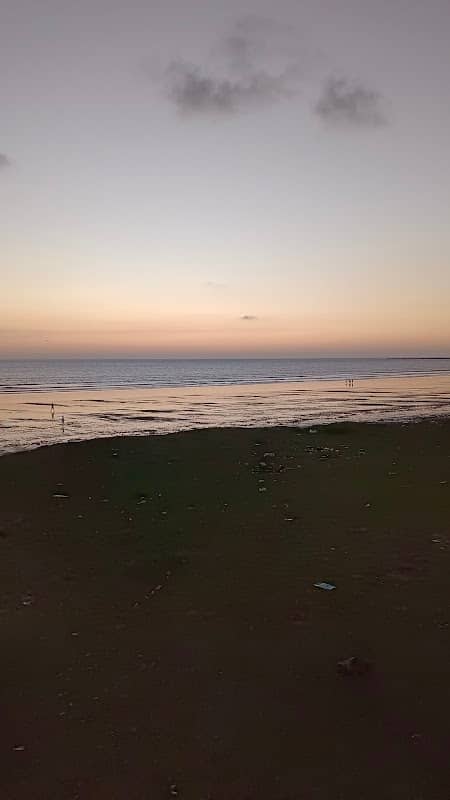 Unbhat beach उनभाट चिरेभाट समुद्रकिणारा - Image 1