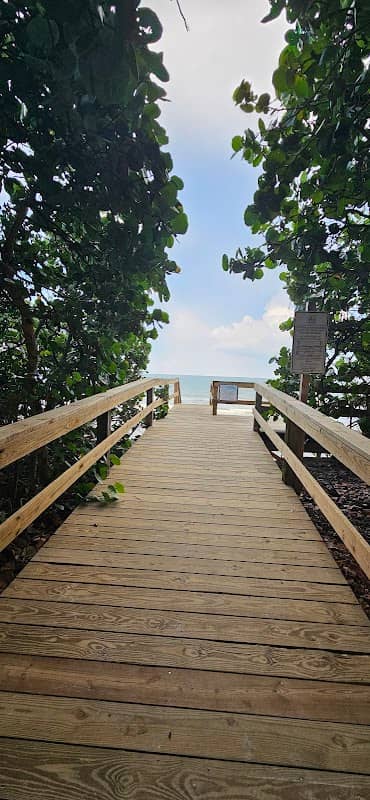Pelican Beach Park - Image 2