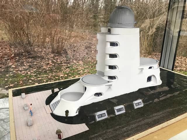Einstein Tower - Image 2