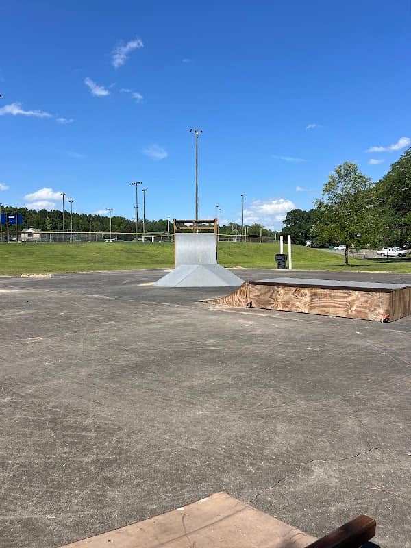 Chipley Skatepark - Image 2