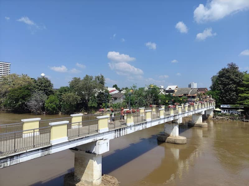 Chansom Memorial Bridge (Khua Khaek) - Image 1