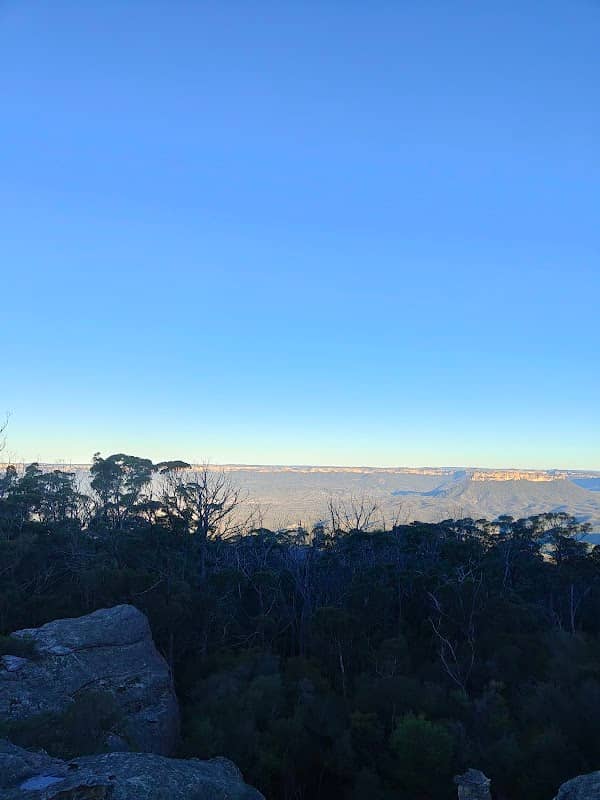 Makinson's Lookout - Image 1