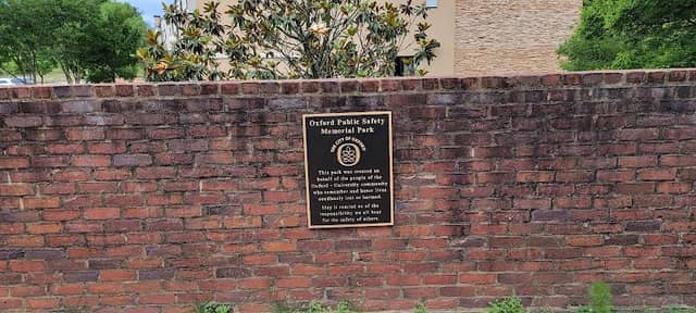 Oxford Public Safety Memorial Park - Image 2