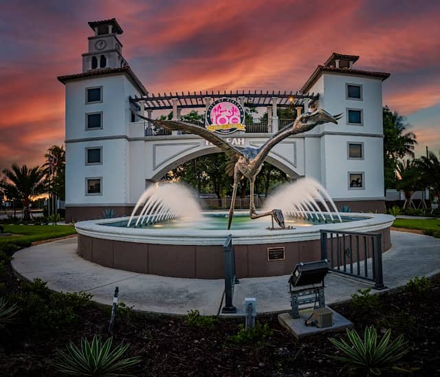 Hialeah Entrance Plaza - Image 1