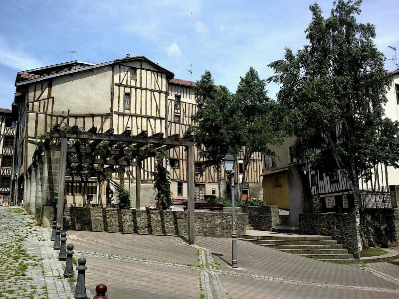 Place de la Barreyrette - Image 1