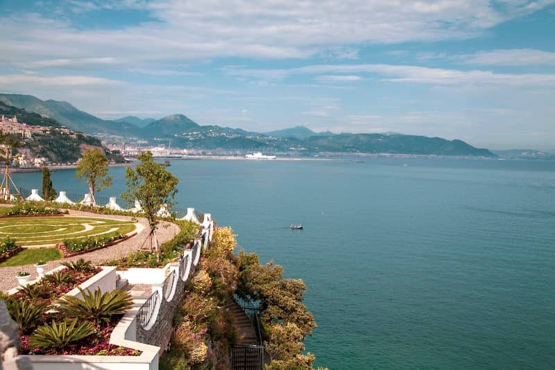 Gardens of "The Fuenti" - Image 1