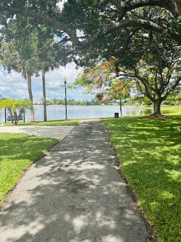 Royal Palm Beach "Challenger Park" - Image 1