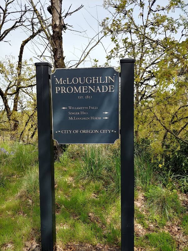 McLoughlin Promenade - Image 1