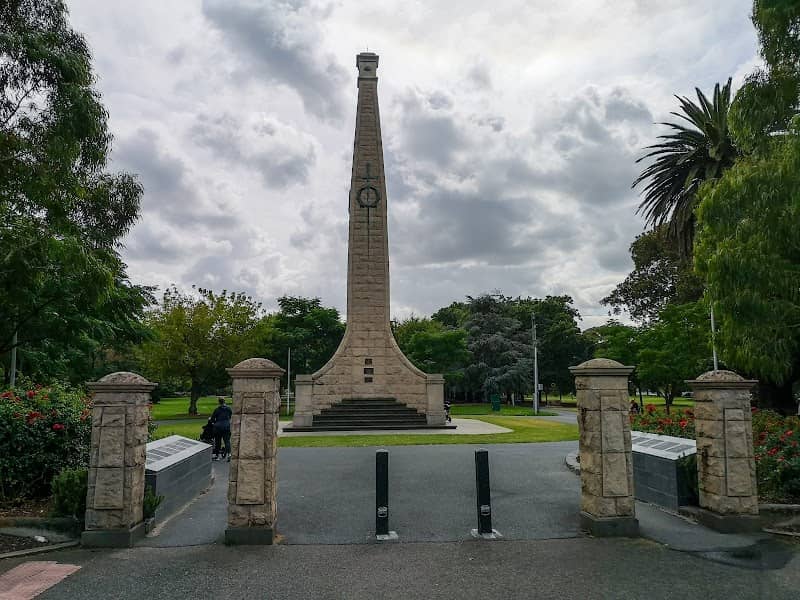 Queens Park - Image 2