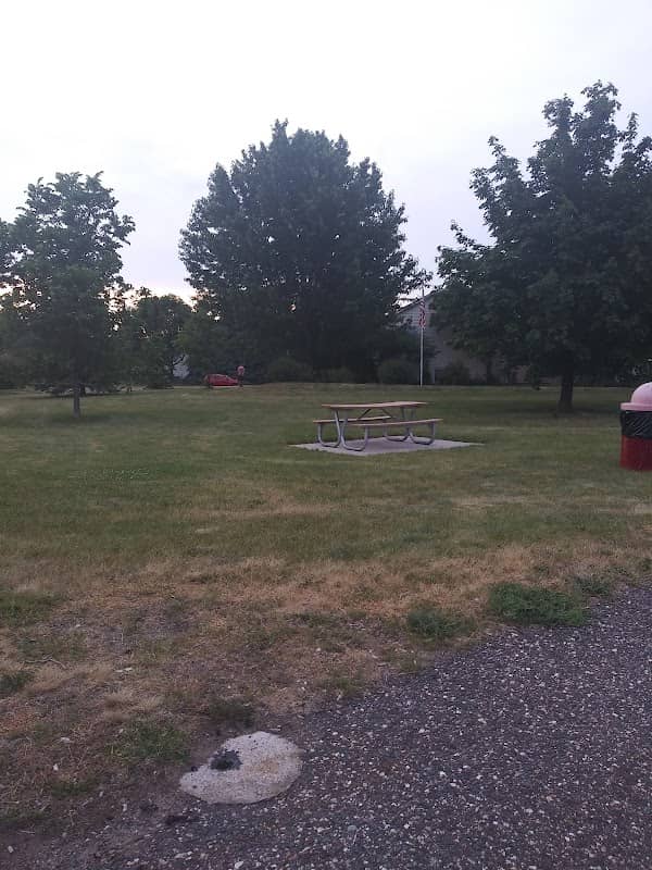 Riverdale Park - Image 1