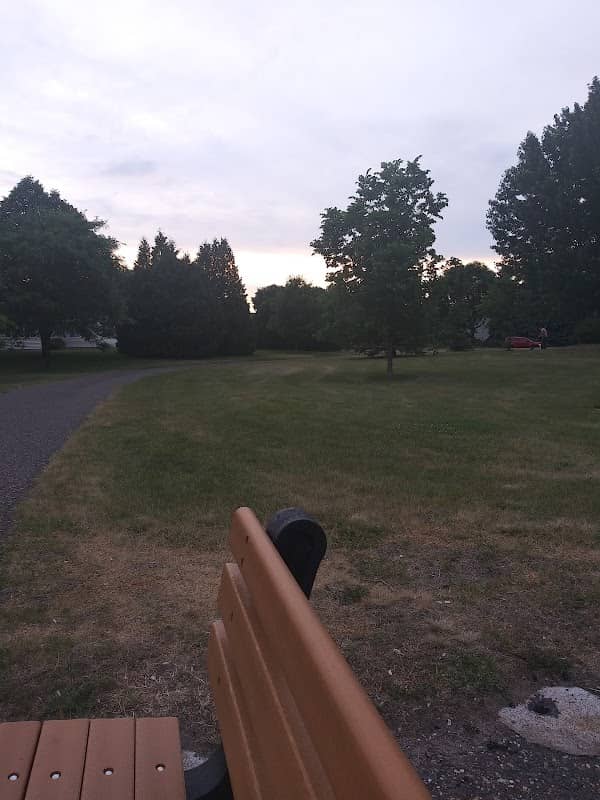 Riverdale Park - Image 2