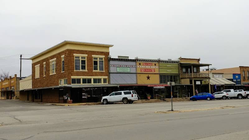Mason Square Museum - Image 1