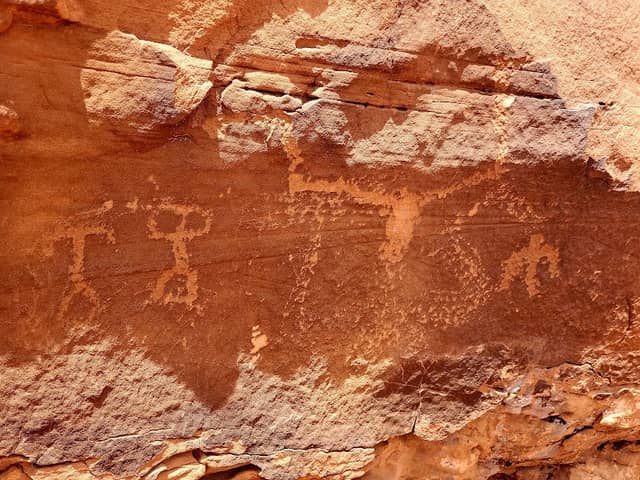 Birthing Scene Petroglyph - Image 2