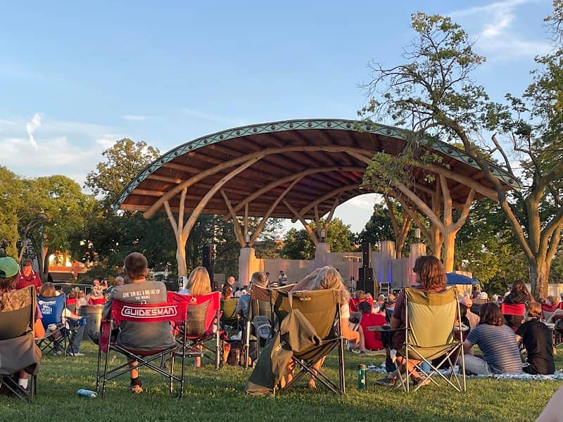 La Crosse Band Shell - Image 1