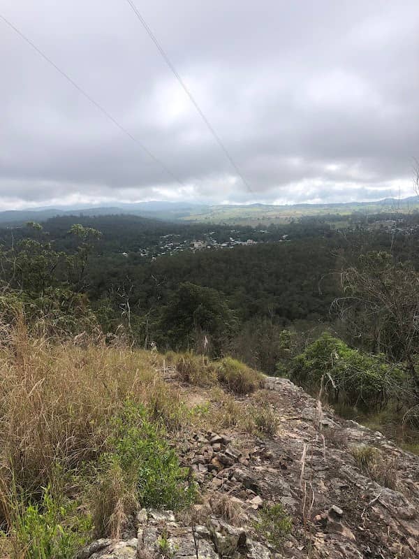 Ravenshoe Lookout - Image 1
