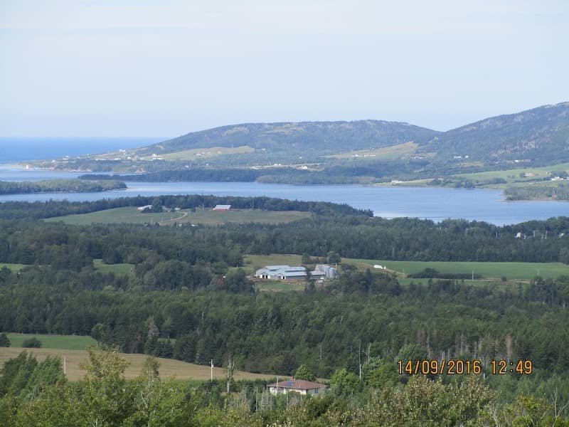 Beaton Road Lookout - Image 2