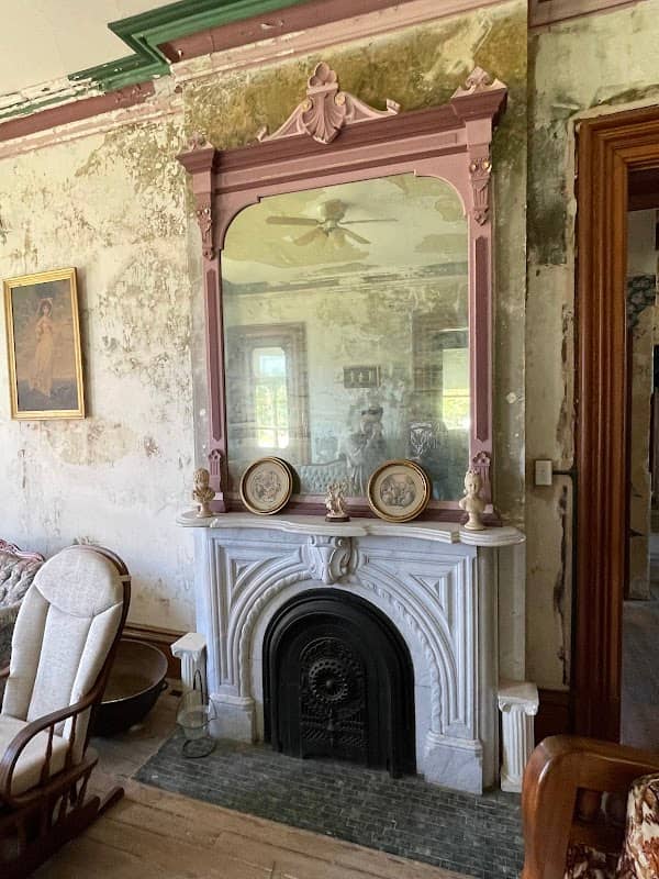 Stone Mansion - Image 3