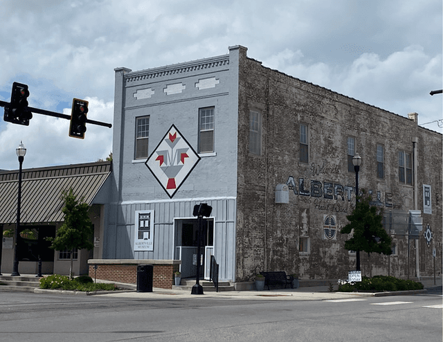 Albertville Museum - Image 2
