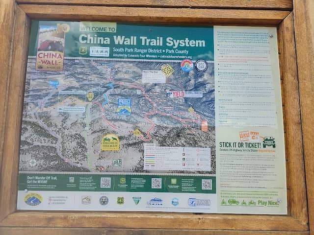 China Wall Trailhead - Image 1