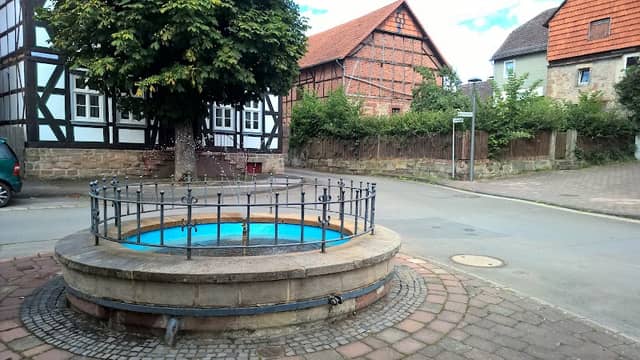 Alter Brunnen - Image 1