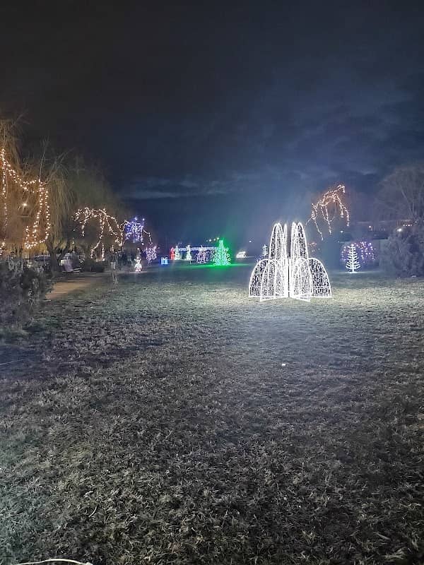 Periș Park - Image 1