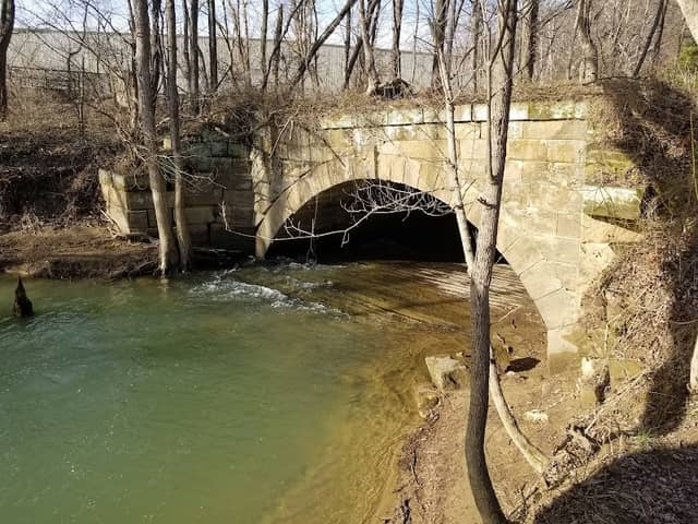 Aqueduct Park Trail - Image 2