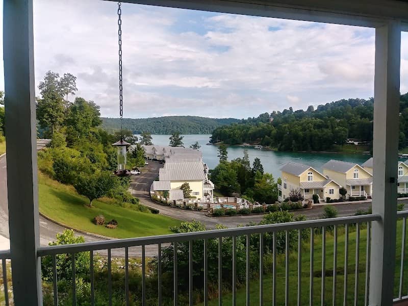 Deerfield Resort - Image 1