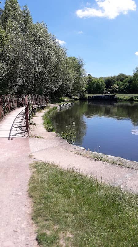 Parndon Lock Meadows - Image 1