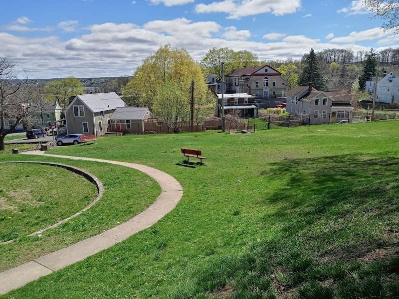 Cornell Park - Image 2