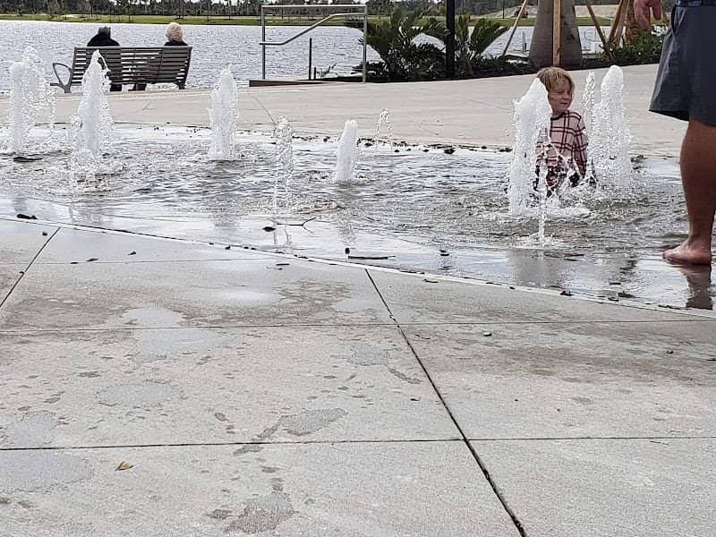 Downtown Wellen Splash Pad - Image 2