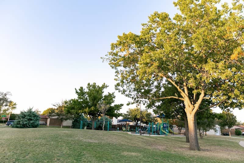 Hillside Park - Image 2