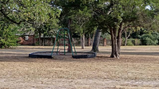 Sul Ross Park - Image 2